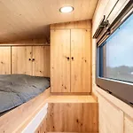 Tiny House Ingo John 'vanessa' Nyaraló